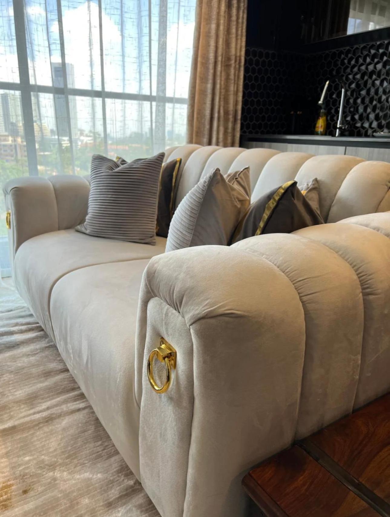 Chic & Cosy In Escada Apartment